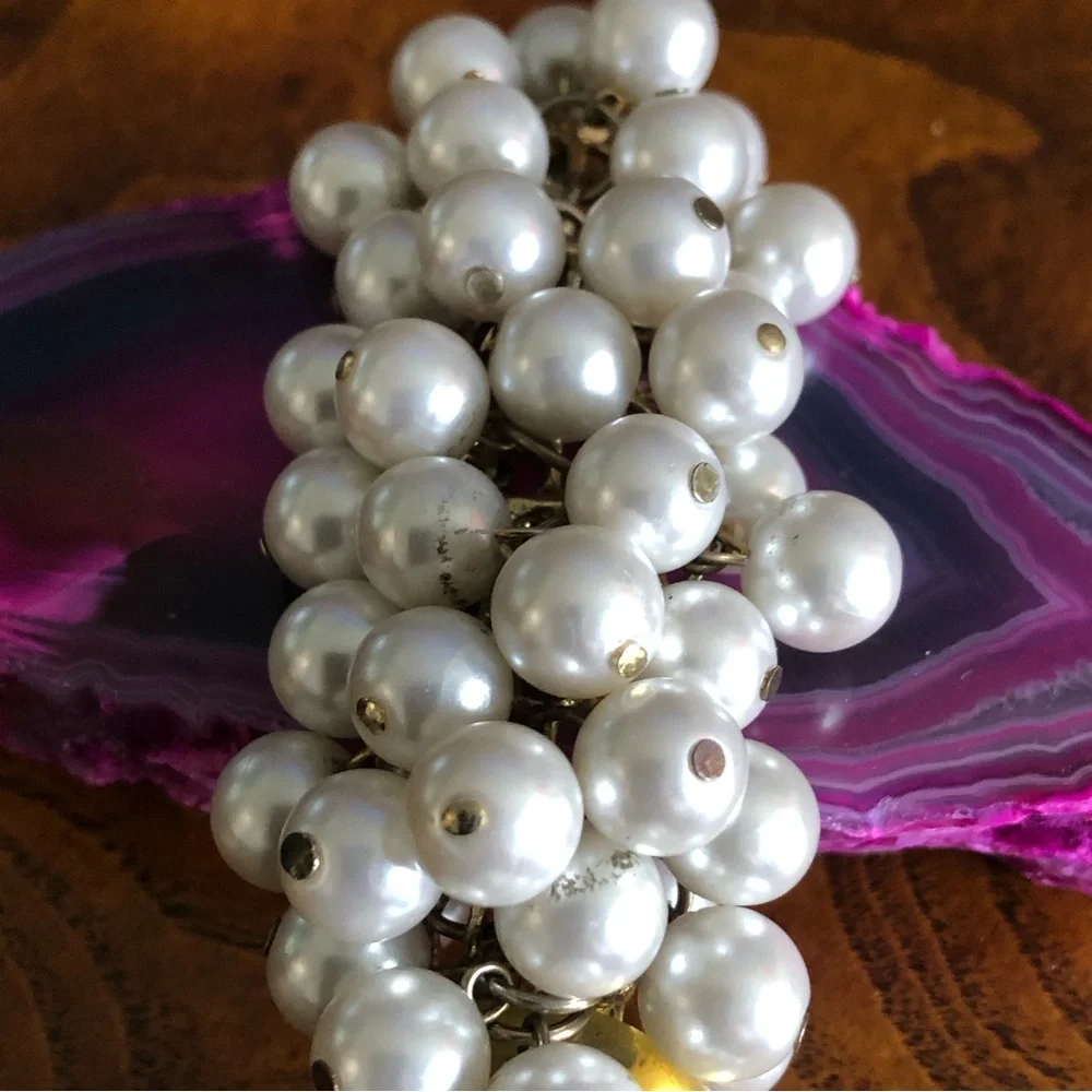 Vintage 80s Bonetto Candy Pearl cluster bracelet watch